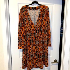 NWT Fashion to Figure Snakeprint Shirtdress Size 2